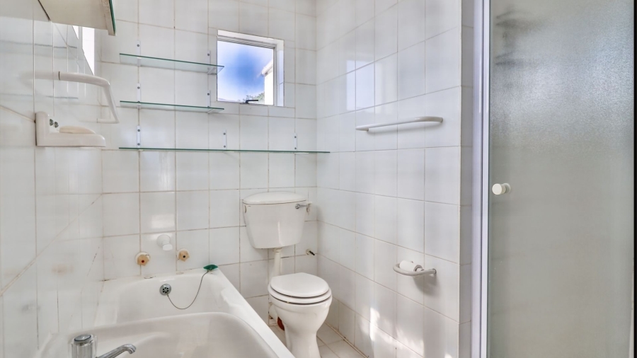 To Let 5 Bedroom Property for Rent in Vermont Western Cape